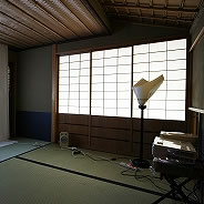 中村ビデ男さんの映像。座り込んで釘付けになっていた方もいらっしゃいました！