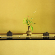 遥か遠くからやってきた、インド＆スリランカのアンティークとヴィンテージ。インテリアのアクセントとしても見立ての茶道具としてもステキです。